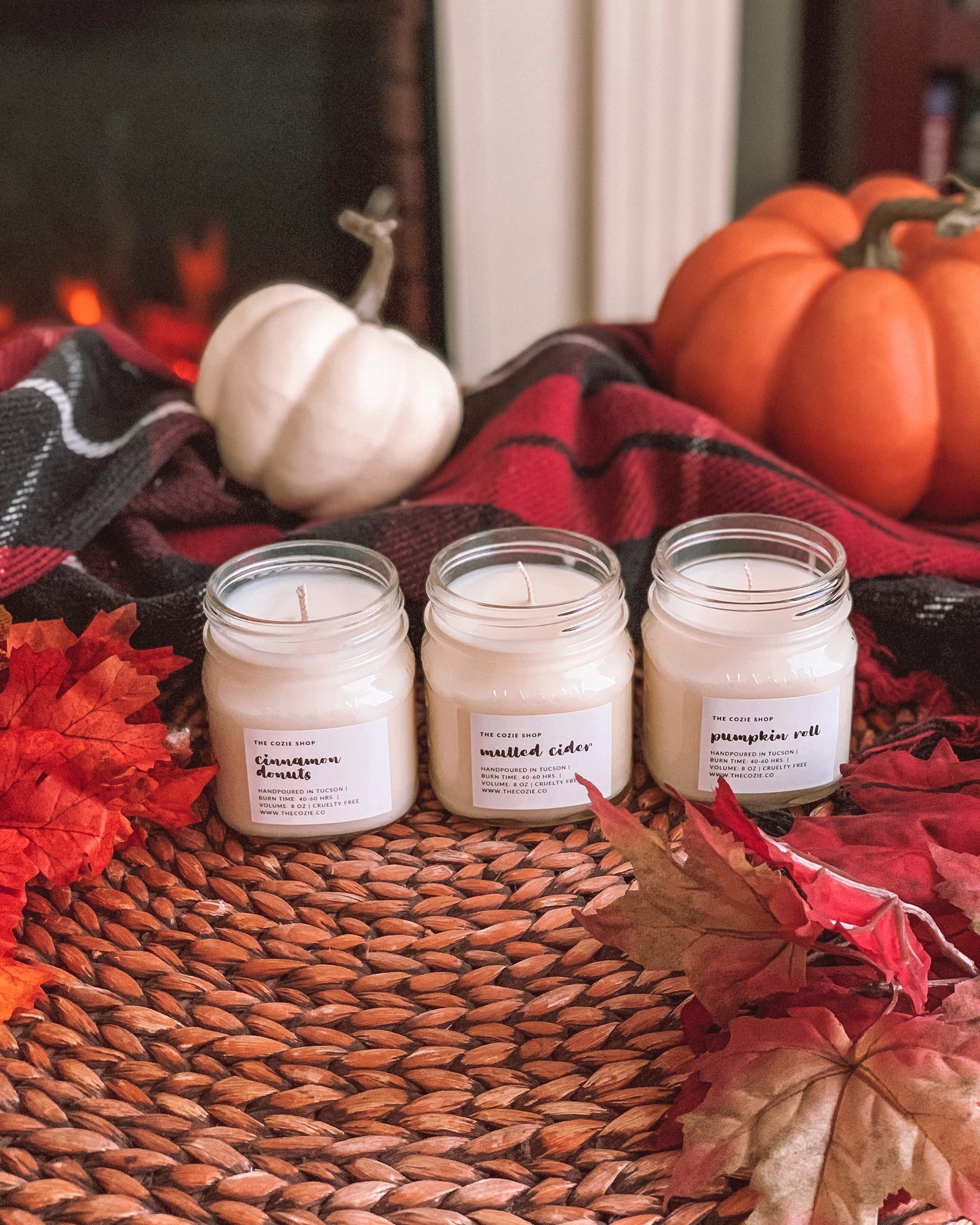 Pumpkin Roll Candle THE COZIE SHOP